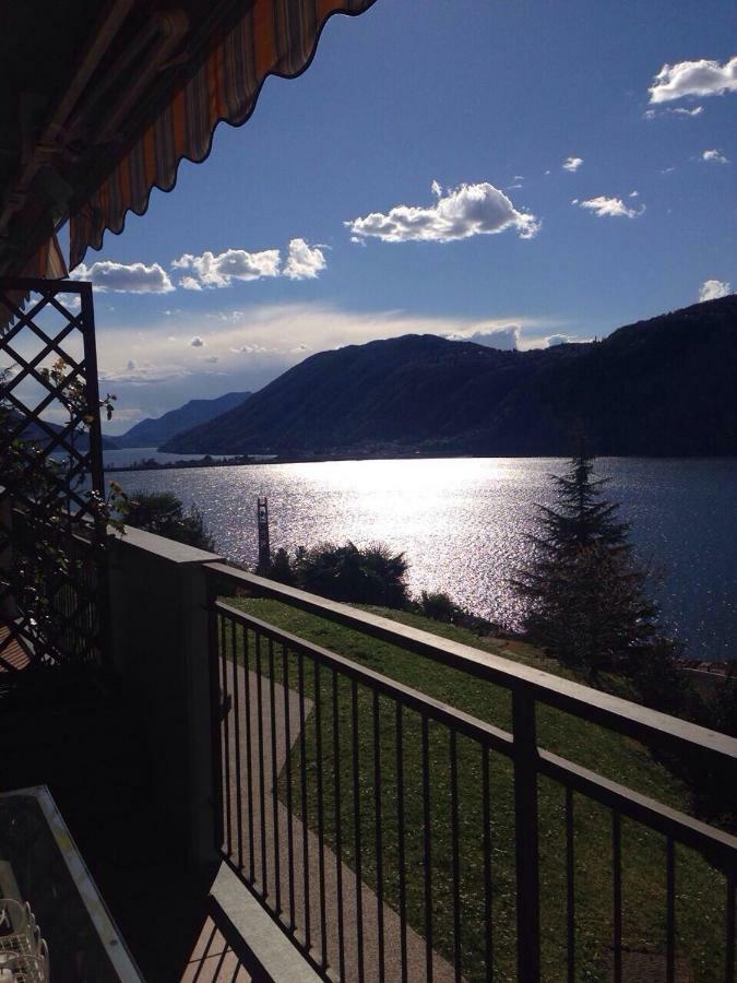 Appartamento Con Bellissima Vista Campione dʼItalia Kültér fotó