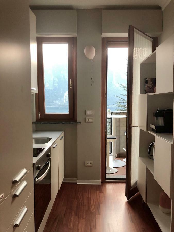 Appartamento Con Bellissima Vista Campione dʼItalia Kültér fotó